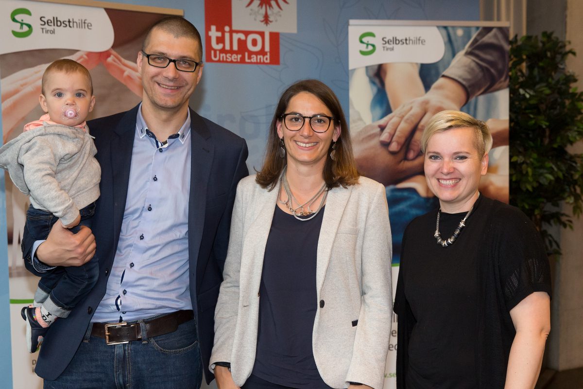 Tag der Selbsthilfe - LOYCOS-Team mit Barbara Vantsch Tag der Selbsthilfe - LOYCOS-Team mit Barbara Vantsch